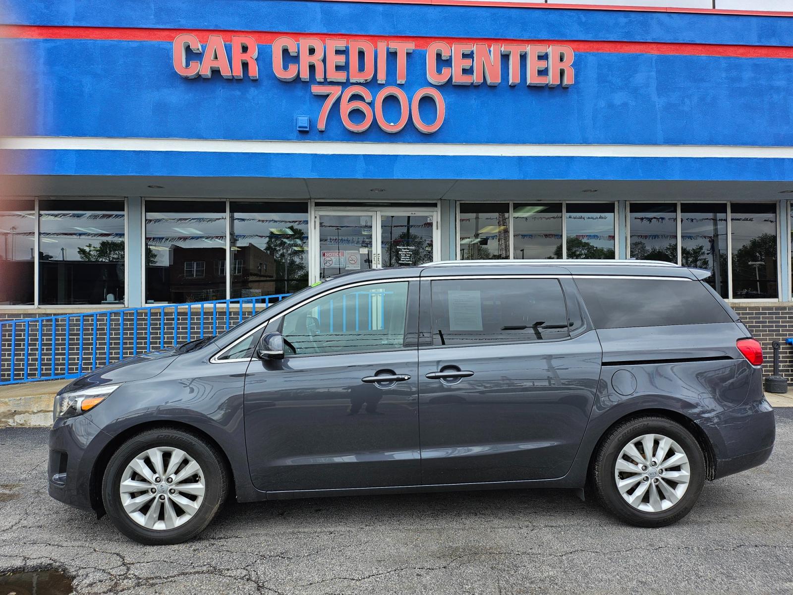 2016 GRAY Kia Sedona EX (KNDMC5C19G6) with an 3.3L V6 DOHC 24V engine, 6-Speed Automatic transmission, located at 7600 S Western Ave., Chicago, IL, 60620, (773) 918-3980, 0.000000, 0.000000 - Photo #0